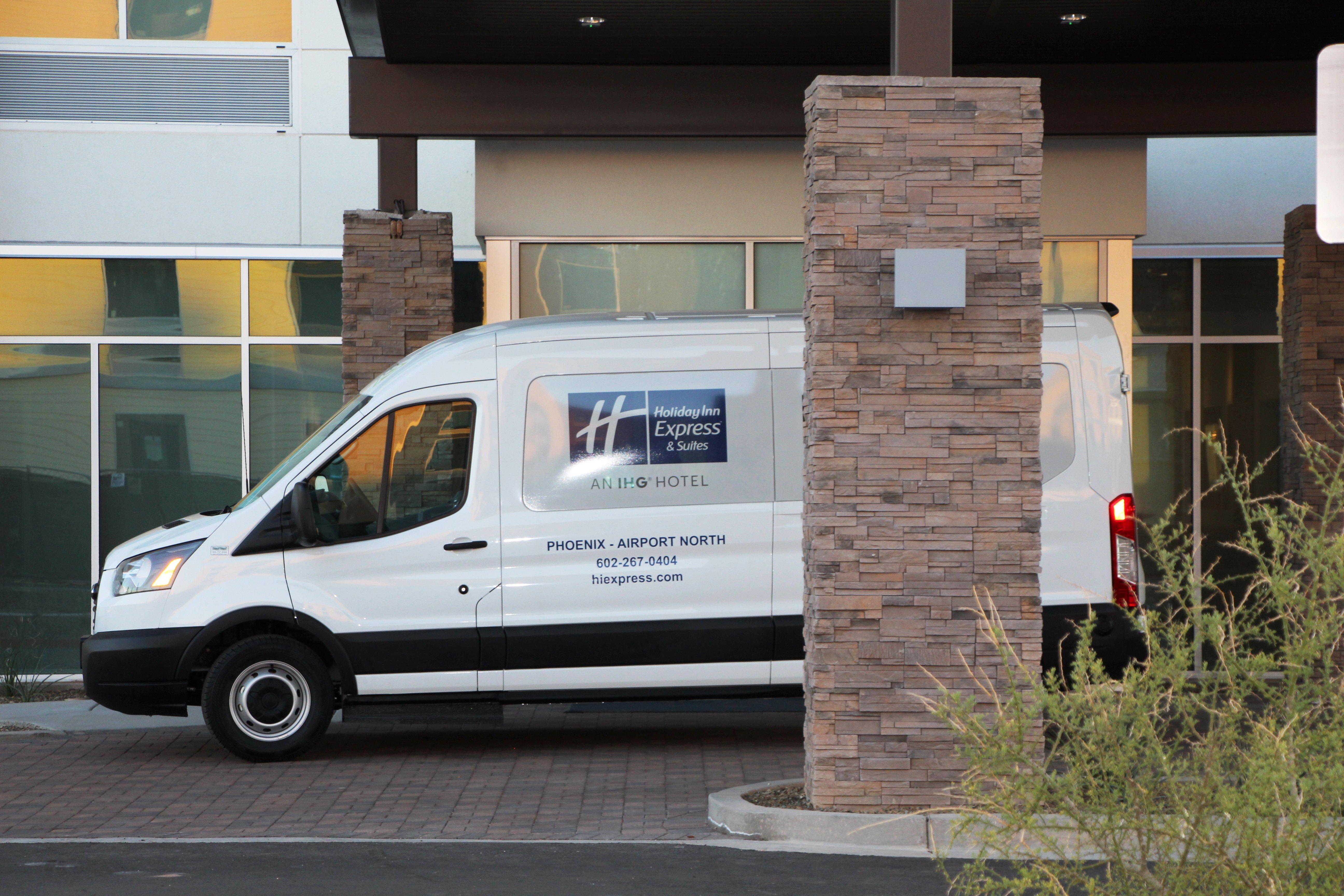 Holiday Inn Express & Suites - Phoenix - Airport North By Ihg Exterior foto